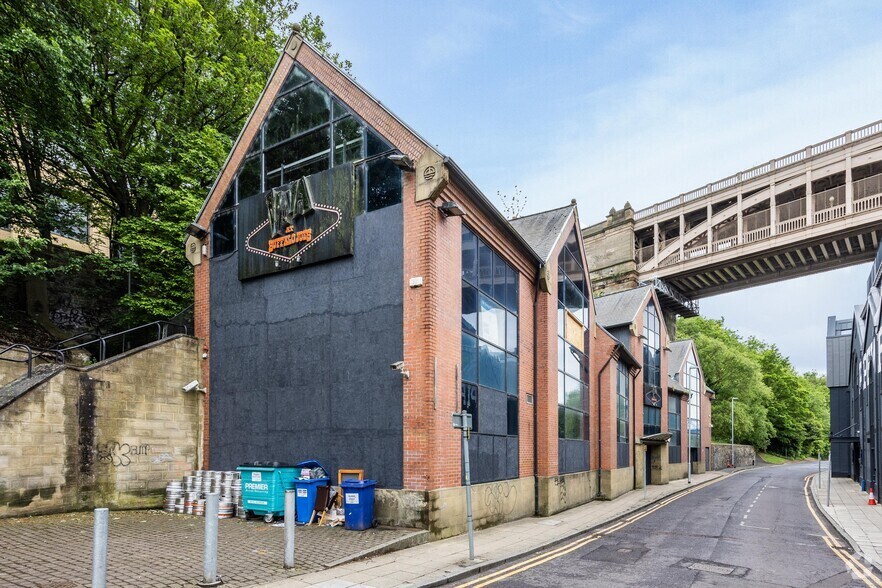 More Photos Of Pipewellgate, Gateshead Bar For Sale