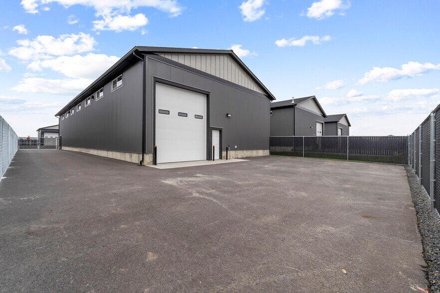 More Photos Of 3493 W Daugharty Loop, Hayden Industrial For Lease