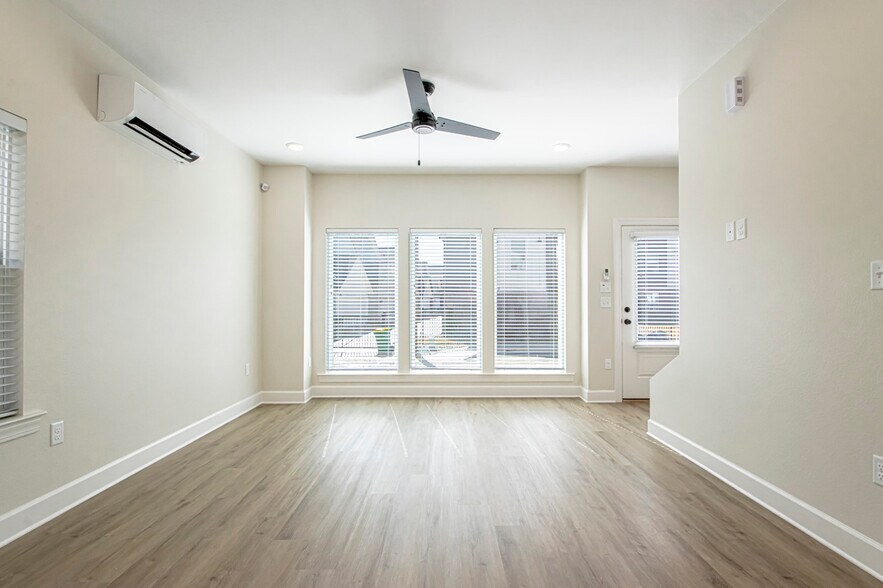 More Photos Of 403 Parker St, North Little Rock Apartments For Sale