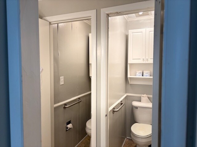 More Photos Of 205 W Bayshore Blvd, Jacksonville Office For Lease