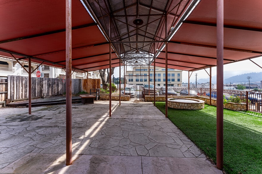 More Photos Of 41915 3rd St, Temecula Restaurant For Sale