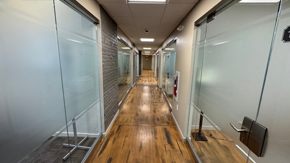 More Photos Of 312-314 W Broad St, Quakertown Office For Sale