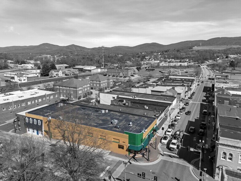 More Photos Of , Waynesboro Office For Sale