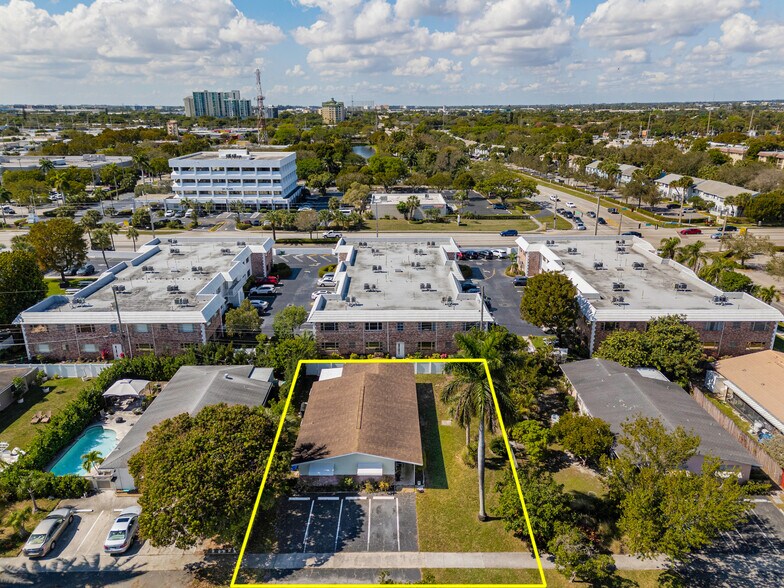 More Photos Of 321 SE 1st Ave, Pompano Beach Multifamily For Sale