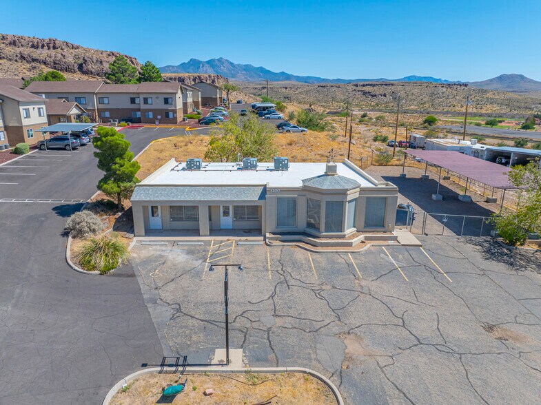 More Photos Of 1200 E Andy Devine Ave, Kingman Office For Sale