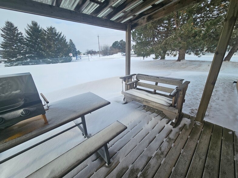 More Photos Of 30 Ridgeway Cir, Woodstock Office For Sale