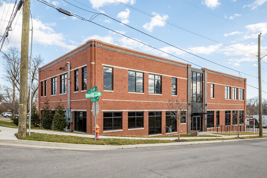 More Photos Of 2540 Park Dr, Nashville Office Residential For Lease