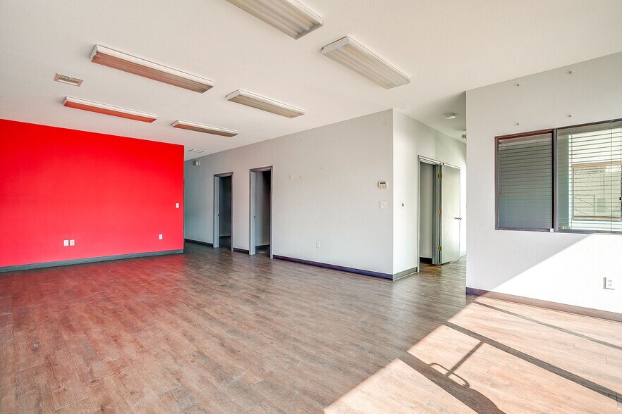 More Photos Of 6715 Corporation Pky, Fort Worth Unknown For Lease