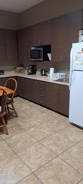 More Photos Of 8155 E Indian Bend Rd, Scottsdale Office For Sale