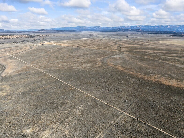 More Photos Of 3695 W Miles Meadow Pky, Bryce Canyon City Land For Sale