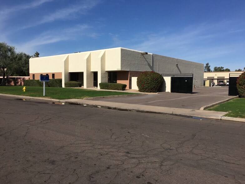 More Photos Of 2632 W Medtronic Way, Tempe Manufacturing For Lease