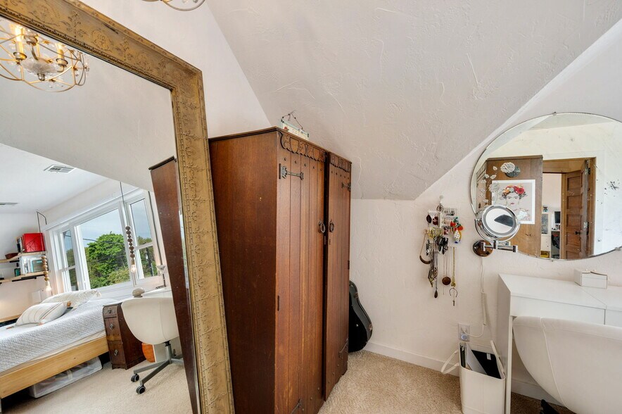 More Photos Of 4113 Main St, Fish Creek Storefront Retail Residential For Sale