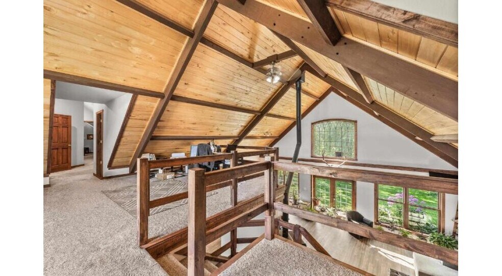 More Photos Of 4340 Pine Rd, Junction City Specialty For Sale