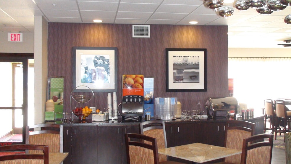 More Photos Of 2702 O W Curry Dr, Killeen Hotel For Sale