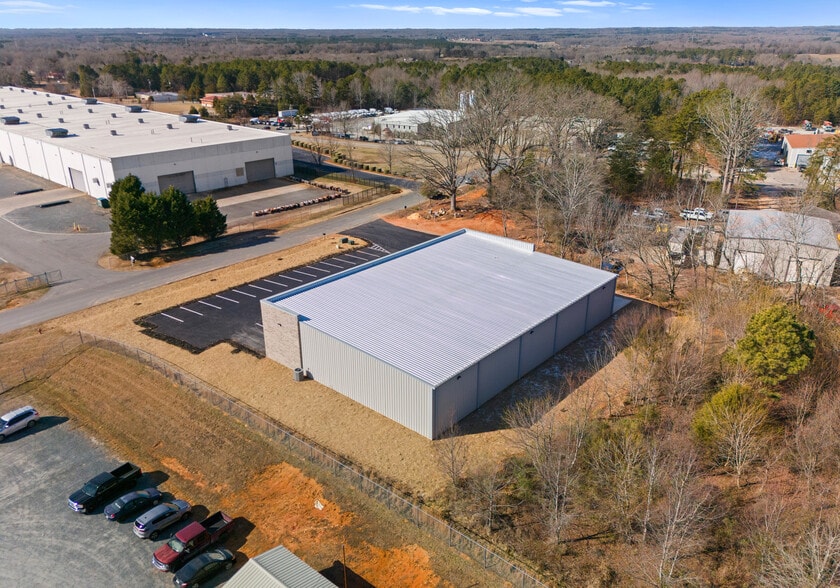 More Photos Of 123 Locust Level Dr, Locust Warehouse For Sale