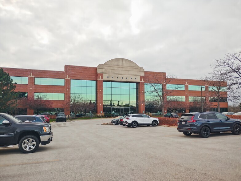 More Photos Of N19W24400 Riverwood Dr, Waukesha Coworking Space