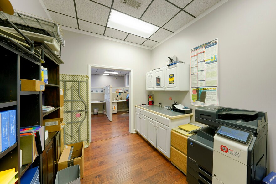 More Photos Of , Miramar Beach General Retail For Sale