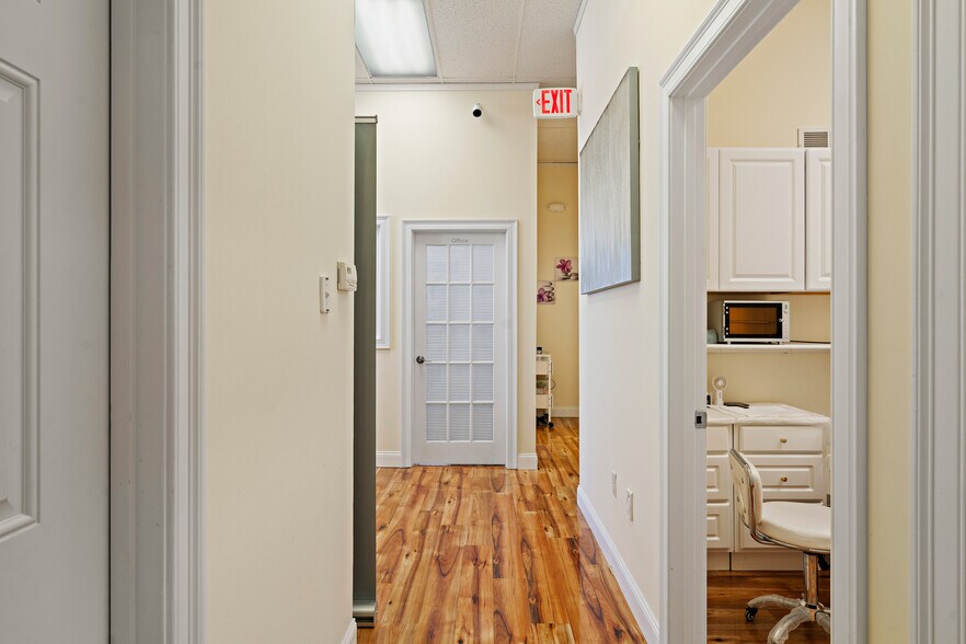 More Photos Of 365 Salem St, Medford Health Club For Sale