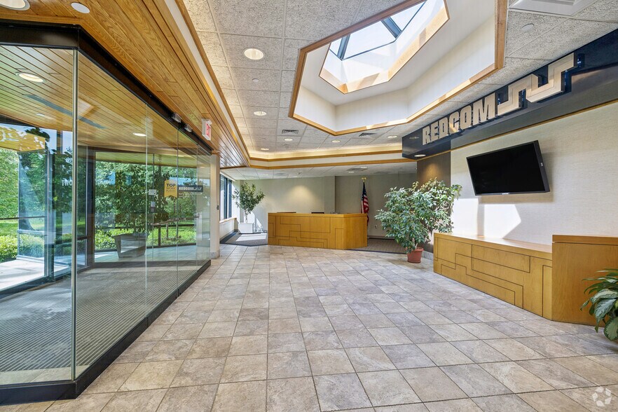 More Photos Of 1 Redcom Ctr, Victor Office For Sale