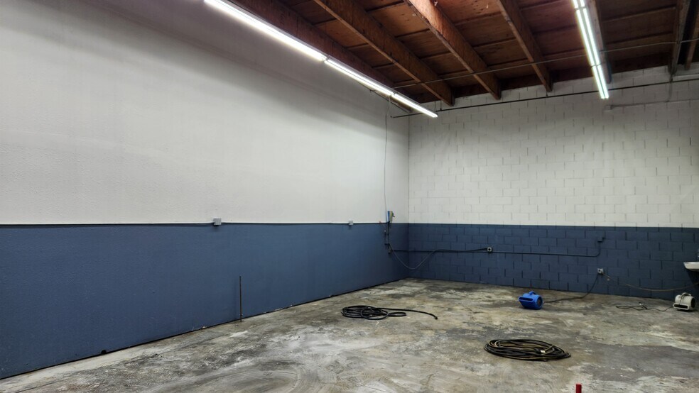 More Photos Of 780 N Diamond Bar Blvd, Diamond Bar Auto Repair For Lease