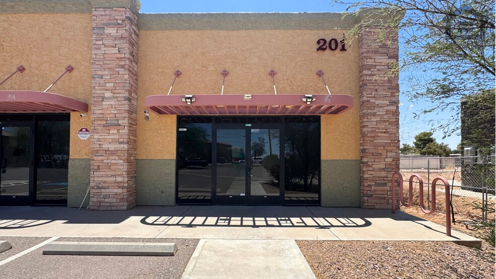 More Photos Of 201 E Cottonwood Ln, Casa Grande Office For Lease