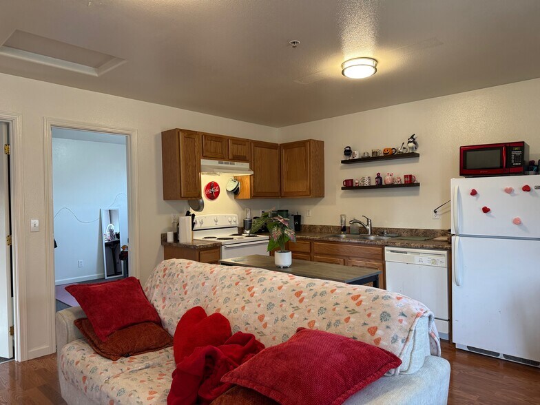 More Photos Of 1820 3rd St, Eureka Apartments For Sale