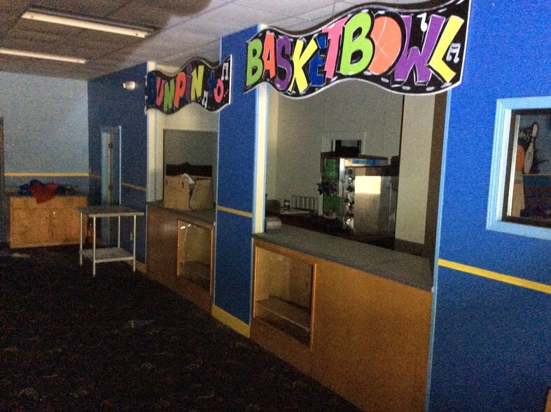 More Photos Of 2639 S Forest Ave, Luverne Amusement Park For Sale