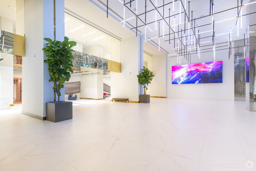 More Photos Of 1100 Brickell Bay Dr, Miami Coworking Space