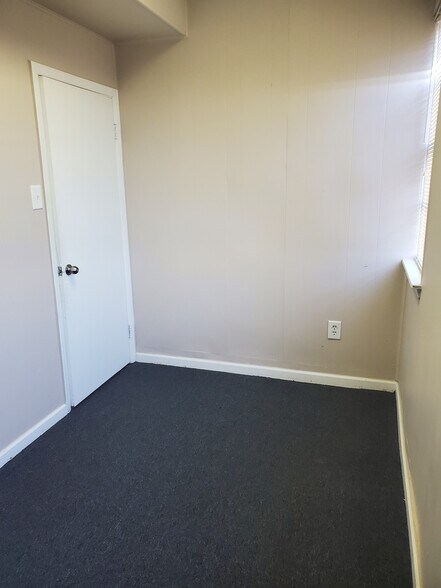 More Photos Of 8400 Bustleton Ave, Philadelphia Medical For Lease