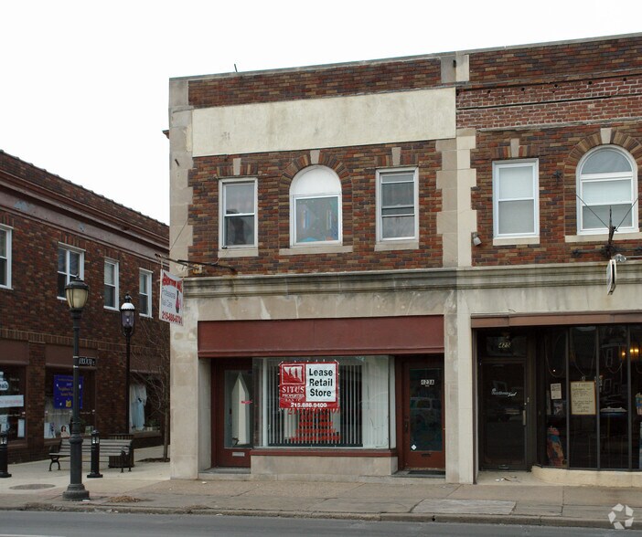 More Photos Of 423 York Rd, Jenkintown Storefront Retail Residential For Lease