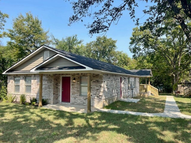 Primary Photo Of 1621 S Q St, Fort Smith Apartments For Sale