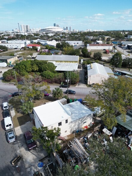 More Photos Of 2406 Terminal Dr, Saint Petersburg Warehouse For Sale