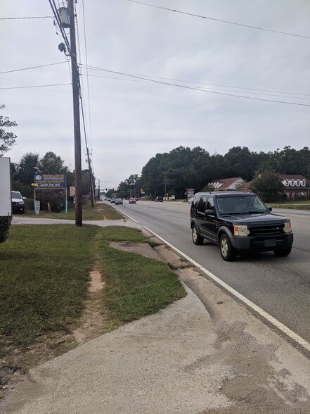 More Photos Of 4513 Covington Hwy, Decatur Auto Repair For Sale