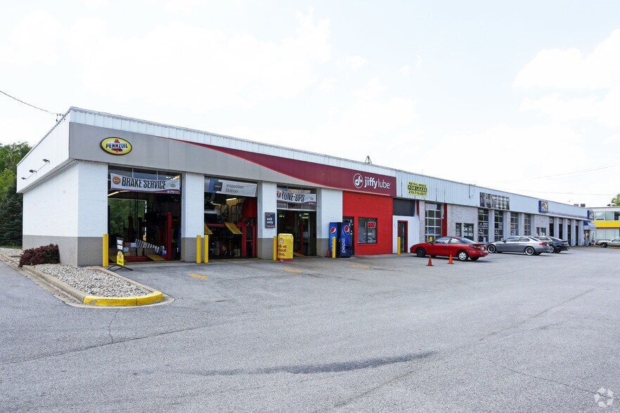 More Photos Of 355 Morthland Dr, Valparaiso Auto Repair For Lease