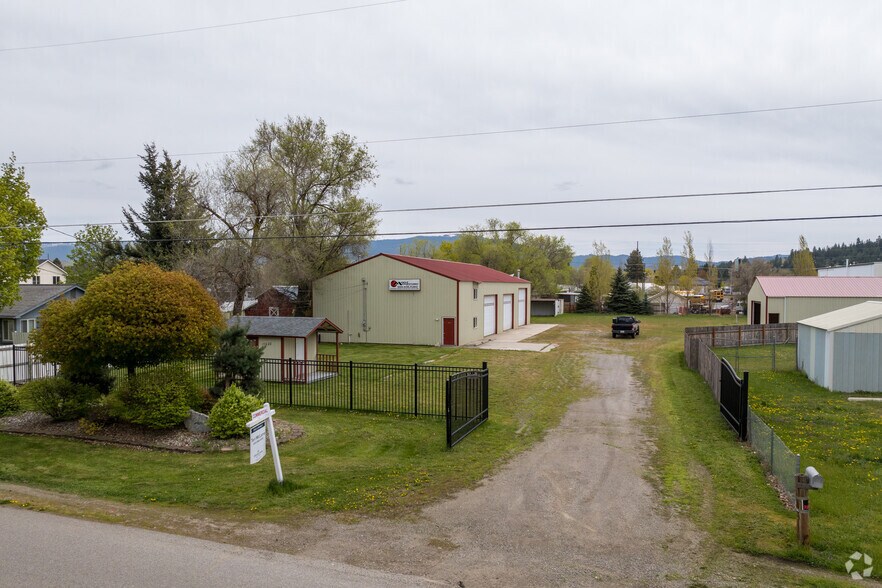 More Photos Of 17220 E Cowley Ave, Spokane Valley Warehouse For Sale