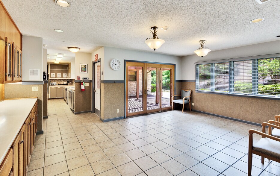More Photos Of 3035 W Highway 290, Dripping Springs Rehabilitation Center For Sale