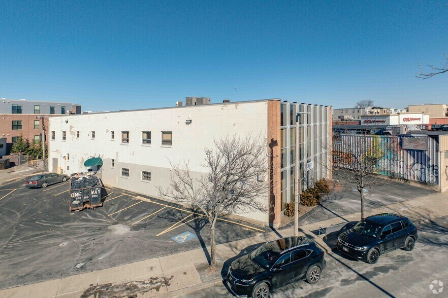More Photos Of 215 Brighton Ave, Boston Office For Lease