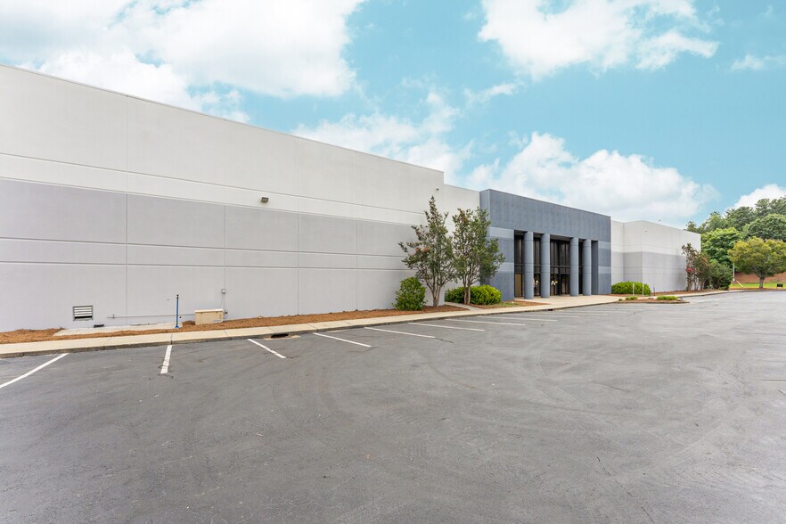 More Photos Of 4787 Stalwart Dr, Fairburn Warehouse For Lease