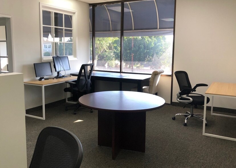 More Photos Of 895 E Yorba Linda Blvd, Placentia Office For Lease