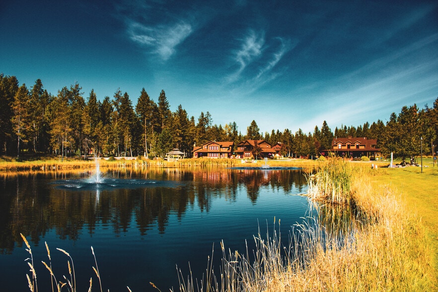 Primary Photo Of 1845 Hodgson Rd, Whitefish Hotel For Sale