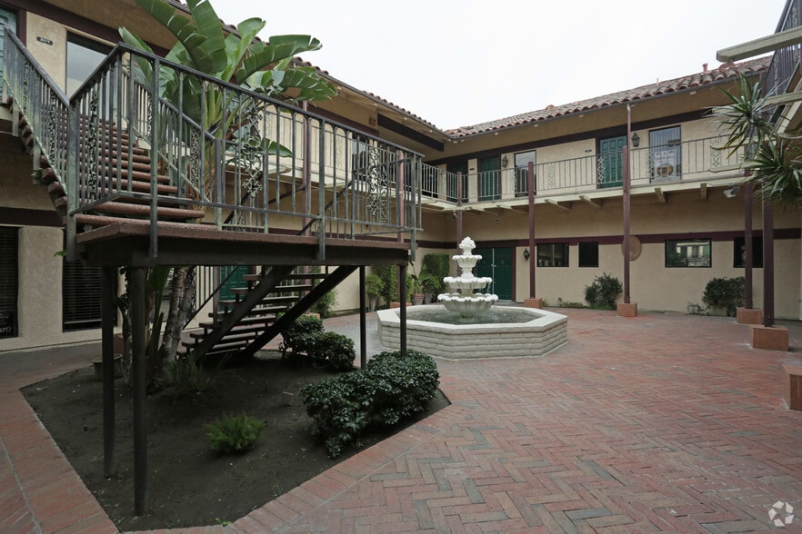 More Photos Of 16689 Foothill Blvd, Fontana Office For Lease