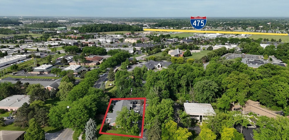 More Photos Of 1925 Indian Wood Cir, Maumee Office For Sale