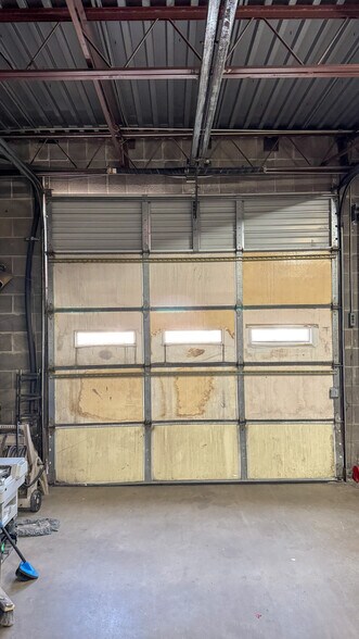 More Photos Of 2001 Grant Ave, El Paso Manufacturing For Sale