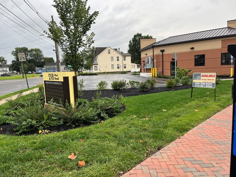 More Photos Of 218 W Broad St, Burlington Medical For Lease