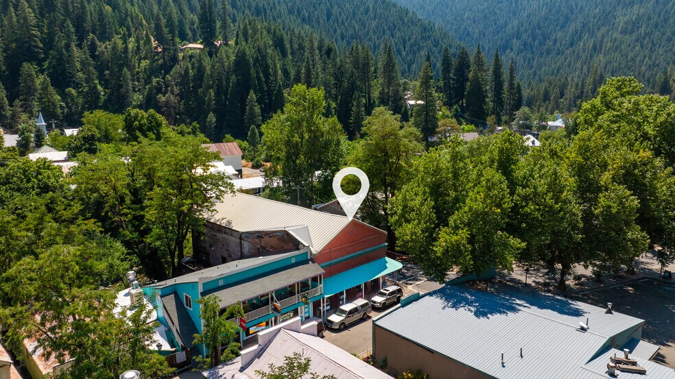 More Photos Of 101 Commercial St, Downieville Bar For Sale
