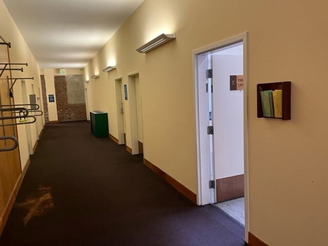 More Photos Of 2530 San Pablo Ave, Berkeley Office For Lease