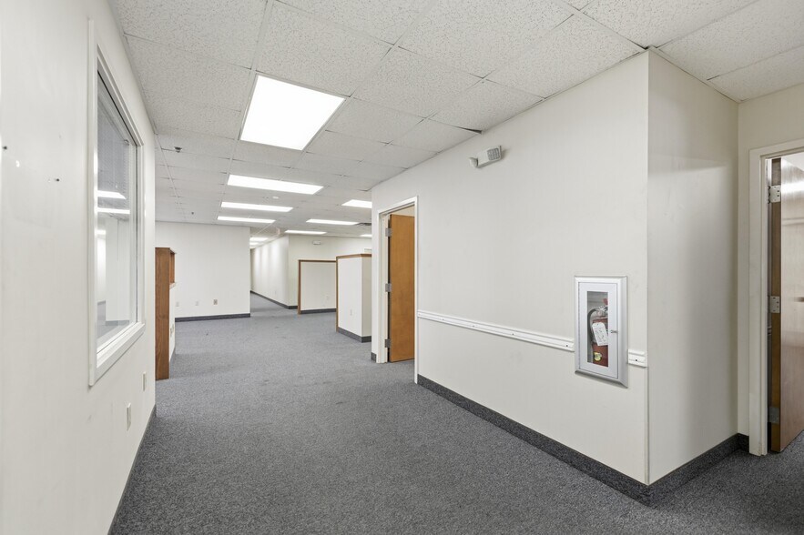 More Photos Of 451 SW 57th Ave, Ocala Distribution For Lease