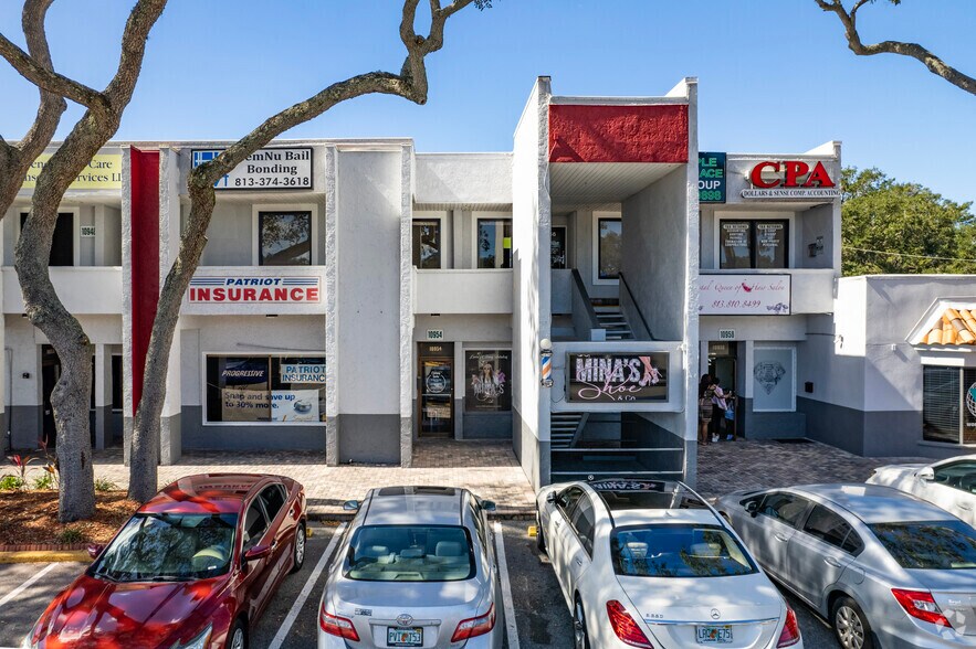 More Photos Of 10906 N 56th St, Tampa Unknown For Lease