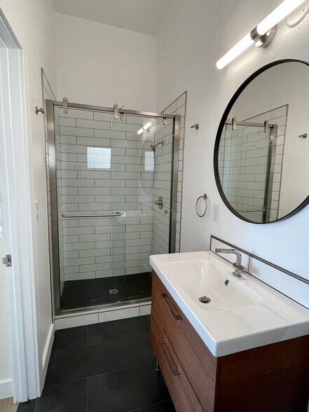 More Photos Of 2401 San Pablo Ave, Oakland Apartments For Sale