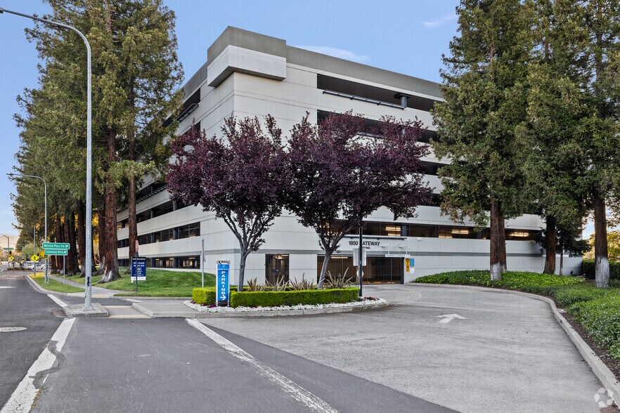 More Photos Of 1850 Gateway Blvd, Concord Office For Lease